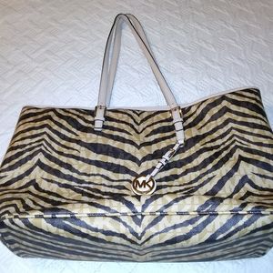 Michael Kors Tiger print tote